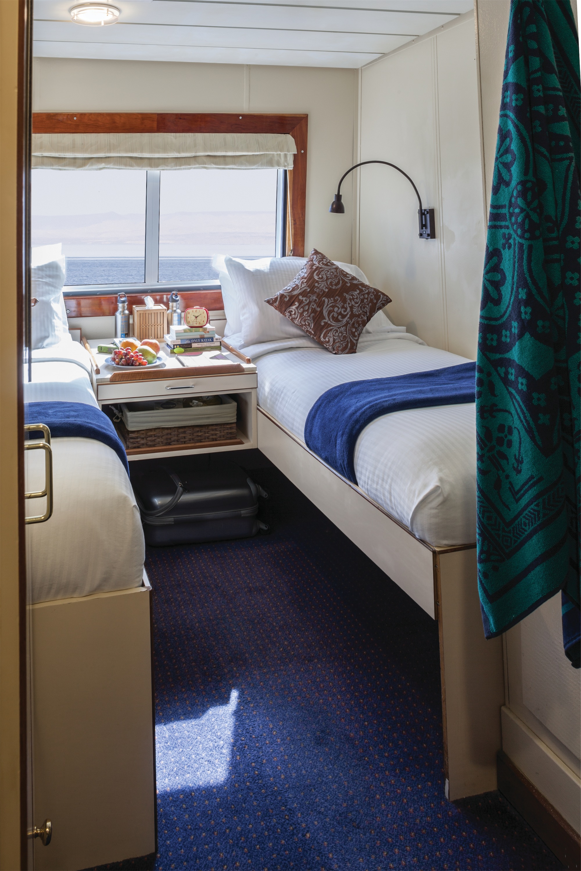 Lindblad Expeditions National Geographic Sea Bird & National Geographic Sea Lion Accommodation Category 1.jpg